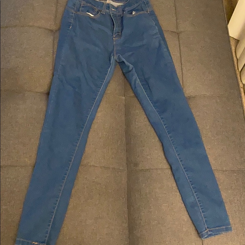 Butt lifting jeans